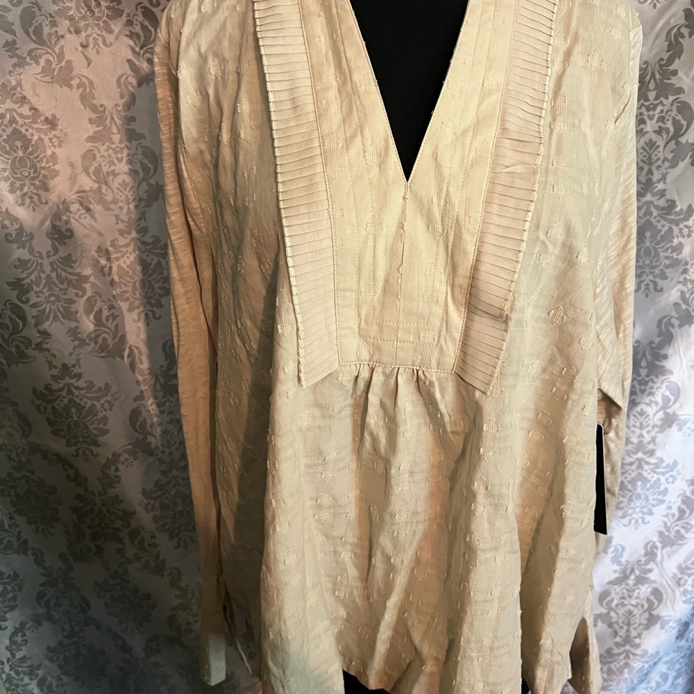 Democracy Beige Textured Blouse